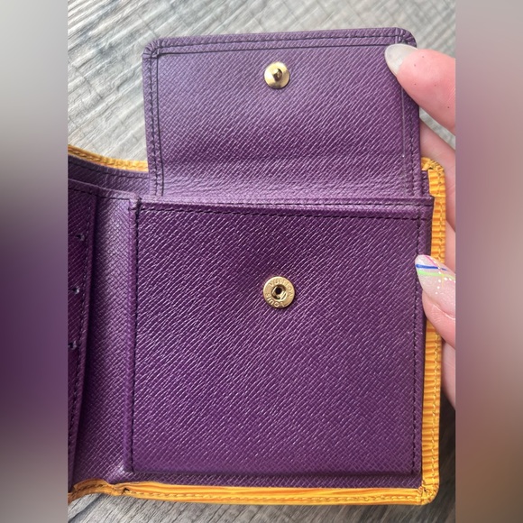 Louis Vuitton Portobier Marco Epi Leather Mens Wallet - Picture 8 of 12